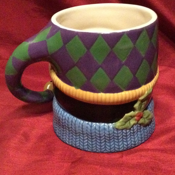 Large Christmas Penguin Mug - Picture 3 of 6